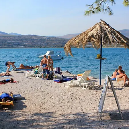 Apartment With A Swimming Pool Mastrinka, Ciovo - 11717 *