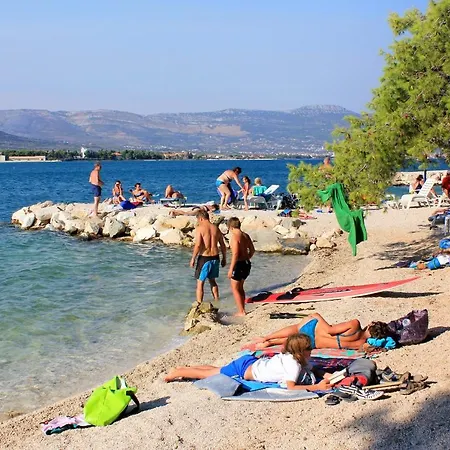 With A Swimming Pool Mastrinka, Ciovo - 11717 Apartment *